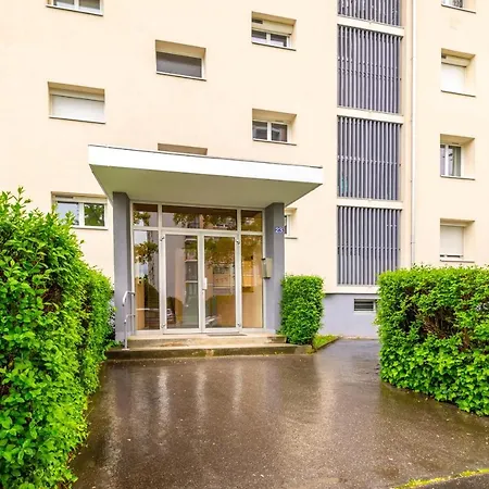 Apartment Nice With Balcony And City View Annecy
