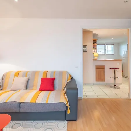 Apartment Nice With Balcony And City View Annecy